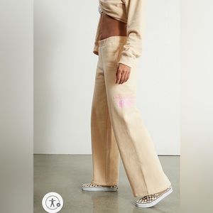 By Samii Ryan Smiley Love Language Sweatpants